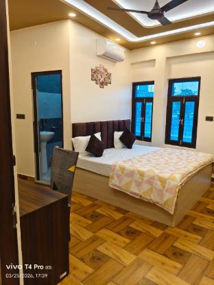 hotel hariom paradise