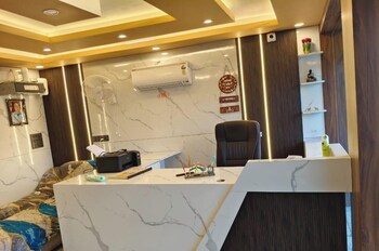 Hotel Hariom Paradise,,2 star
