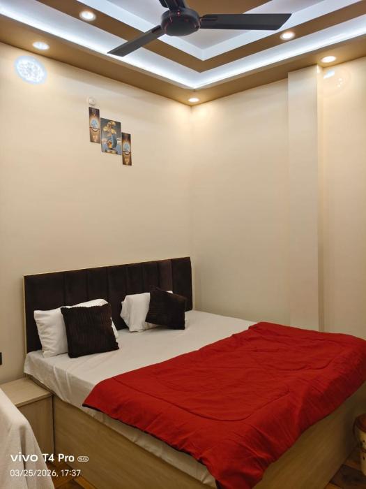 hotel hariom paradise