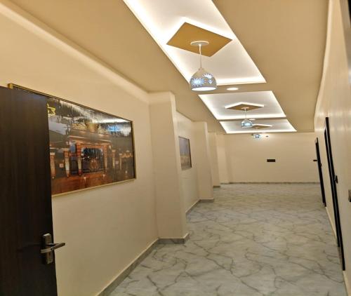 hotel hariom paradise