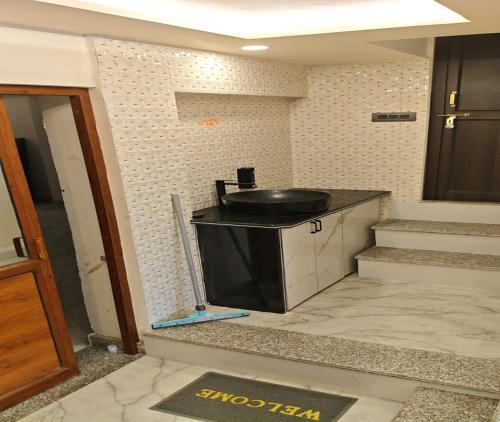hotel hariom paradise