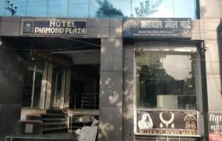 diamond plaza sitapur uttar pradesh