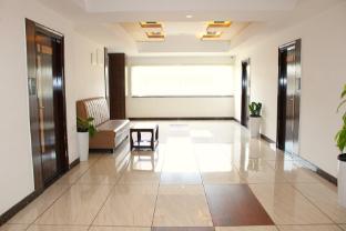 Mayuri Residency Btm Layout,,4 star