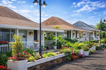 Sierra Vista Resort,,3 star