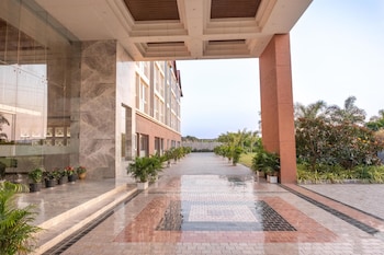 radisson resort and spa sasan gir