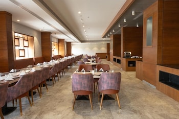 radisson resort and spa sasan gir
