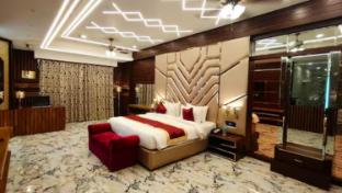 mayur and resort sitapur uttar pradesh