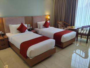 kottayam grand hotel convention centre