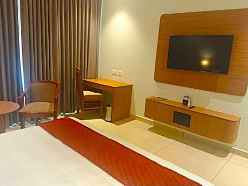 kottayam grand hotel convention centre