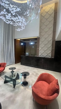 Hotel Roi Retreat,,2 star