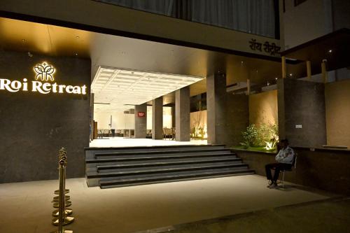 hotel roi retreat