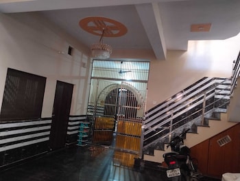 gaurav bhawan homestay