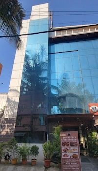 vh hotels mysore road