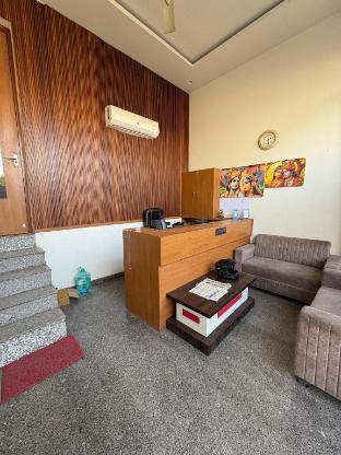 Hotel Rudra Inn ,,3 star