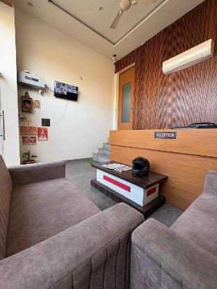 hotel rudra inn
