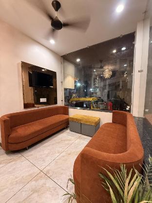 hotel hira palace