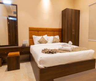 lk grand home