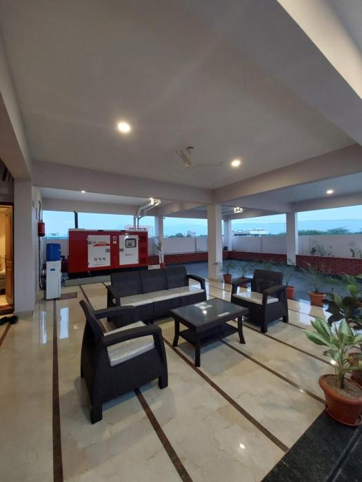 lk grand home