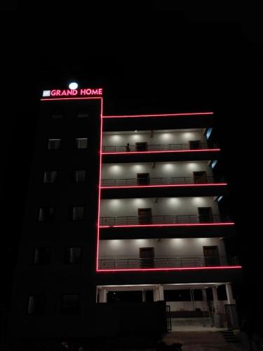 lk grand home