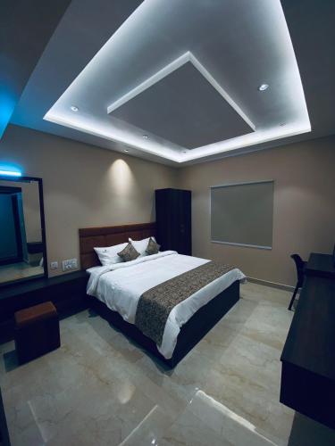 lk grand home