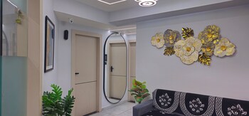 hotel hr grand