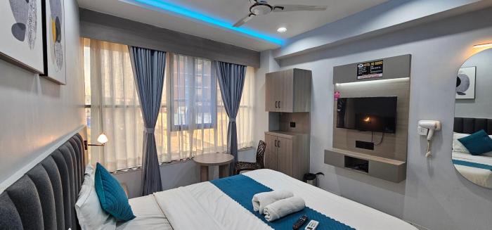 hotel hr grand