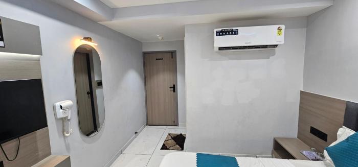 hotel hr grand