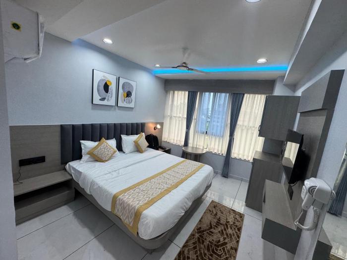 hotel hr grand