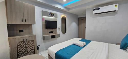 hotel hr grand