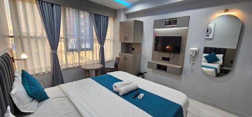 hotel hr grand