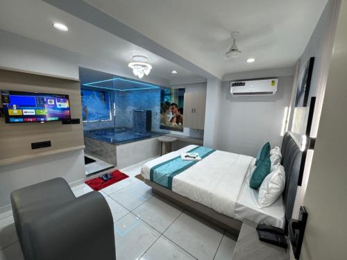 hotel hr grand