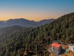 zostel homes khajjiar