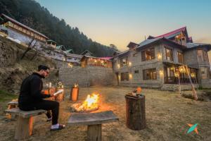 zostel homes khajjiar