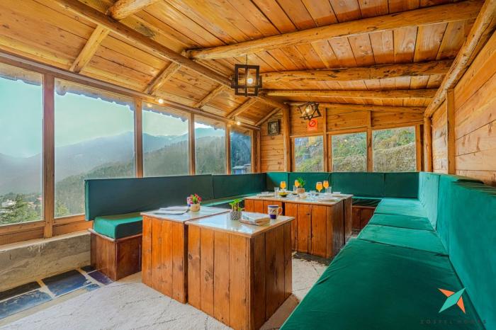 zostel homes khajjiar
