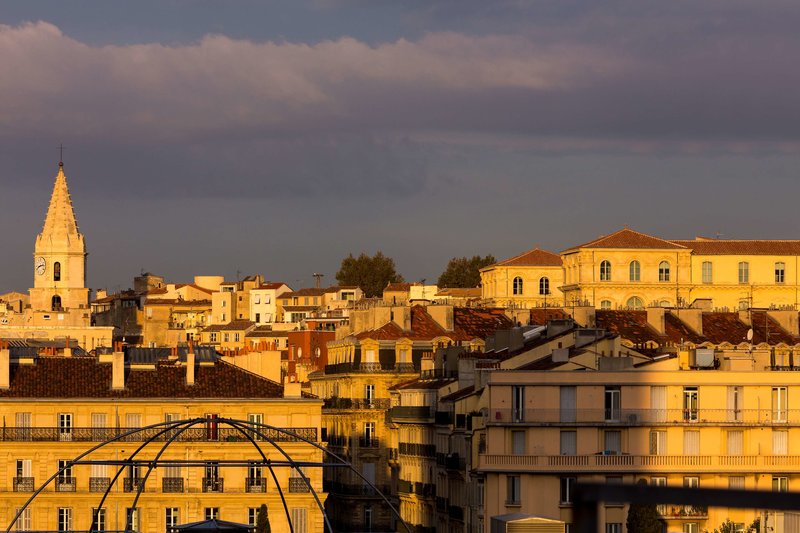 best western marseille bourse vieux port by happyculture