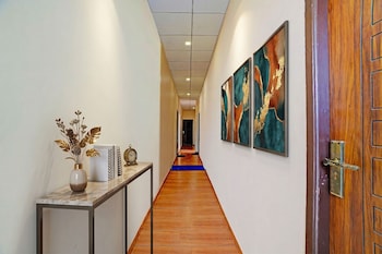 via yazhini hospitality services