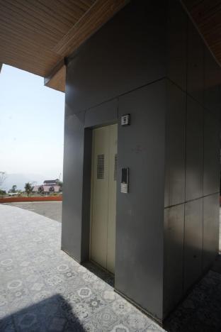 longitude homestay