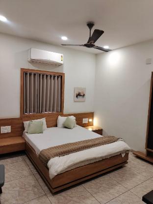hotel shahi palace