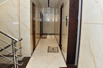 Vasantham Residency,,2 star