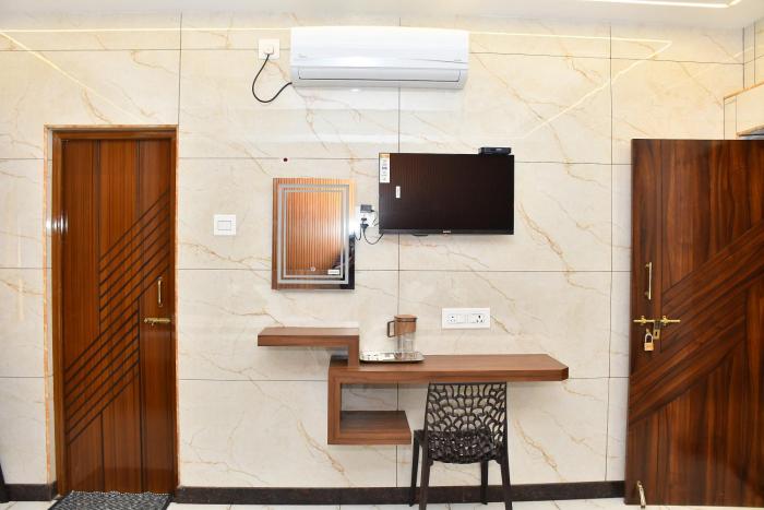vasantham residency