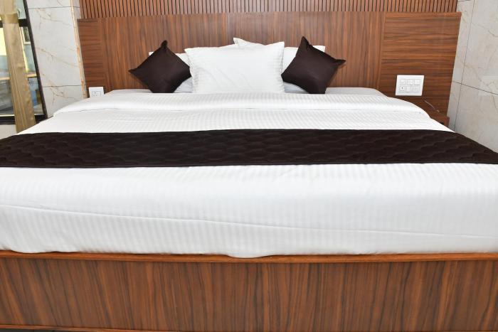 vasantham residency
