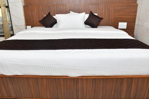 vasantham residency
