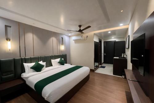 hotel mango groves