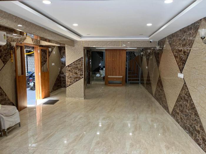 sriveda premium hotel