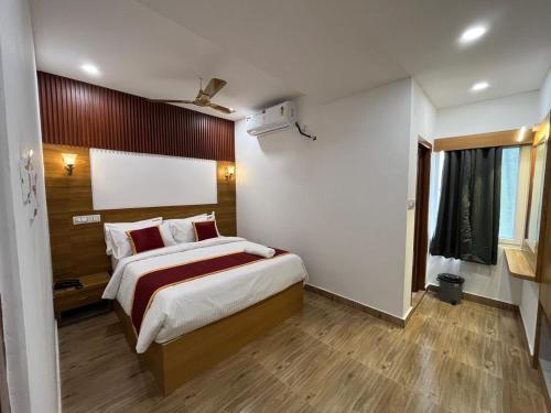 sriveda premium hotel