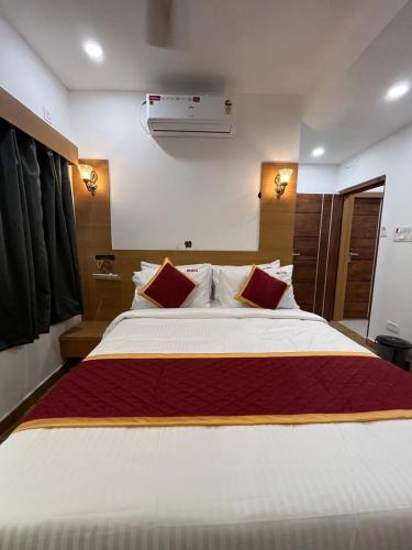 sriveda premium hotel