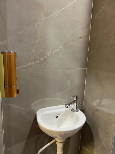 sriveda premium hotel