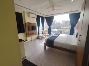 sb royal inn