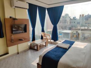 sb royal inn