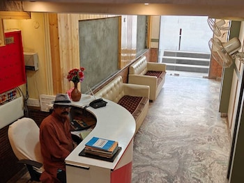 Oasis Hotel And Restaurant,,2 star